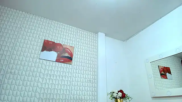 GhanimaBrooks online show from October 2025 12:01:02 PM