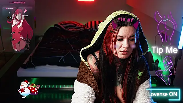 Sabien DeMonia online show from October 2025 07:14:01 PM