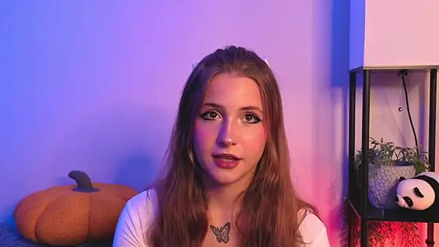 LoveSeekins online show from October 2025 07:35:02 PM