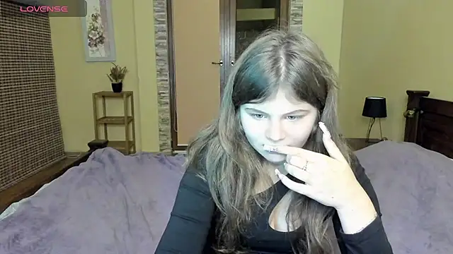 Lilly Jess online show from October 2025 07:14:02 PM