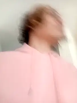 Snapshot of kittymutant99 chatting on December 2025 01:09:02 PM kittymutant99 online show from December 2025 01:09:02 PM