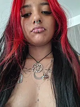 carolinerue online show from June 2026 09:35:02 PM