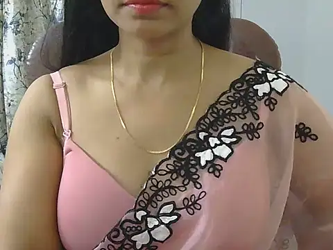 Snapshot of MISS_SOMIYA chatting on March 2026 06:33:01 PM MISS SOMIYA online show from March 2026 06:33:01 PM