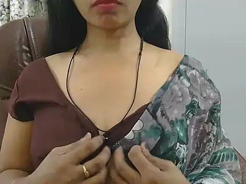 MISS SOMIYA online show from May 2026 03:50:02 PM
