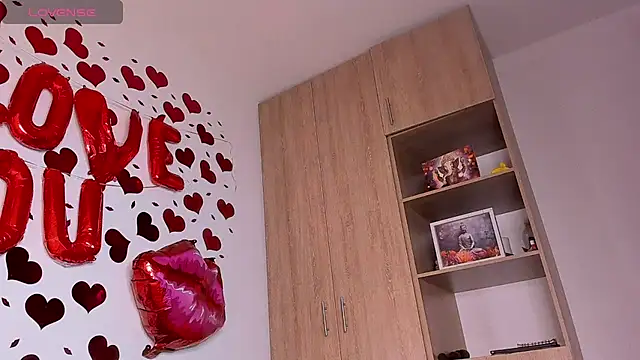 GiuliaCash online show from February 2026 11:26:02 AM