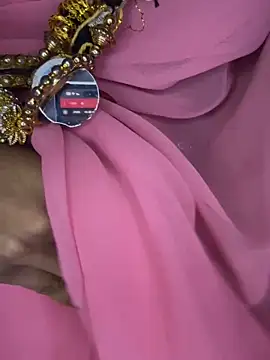 Snapshot of Drive_girl chatting on December 2025 05:31:02 PM Drive girl online show from December 2025 05:31:02 PM