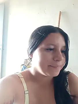 Shell Latina online show from September 2025 01:59:02 PM