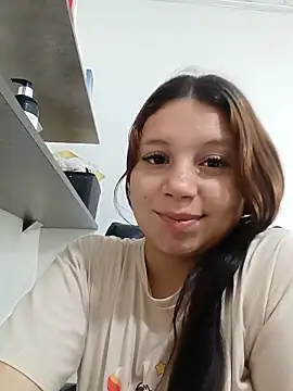 Snapshot of Shell_Latina chatting on February 2026 02:17:02 PM Shell Latina online show from February 2026 02:17:02 PM