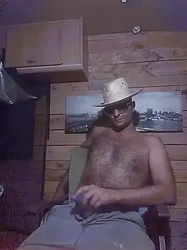 Snapshot of Vikingo1985 chatting on September 2025 06:52:02 PM Vikingo1985 online show from September 2025 06:52:02 PM