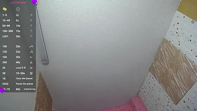 Snapshot of emmydurant chatting on November 2025 08:02:02 PM emmydurant online show from November 2025 08:02:02 PM