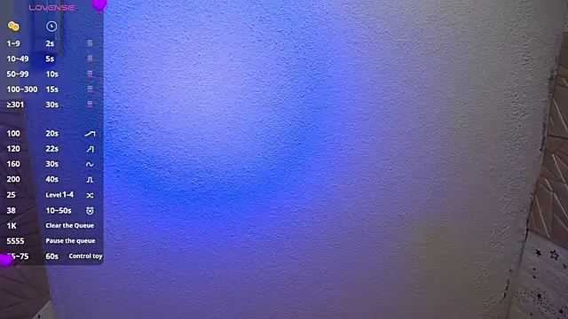 Snapshot of emmydurant chatting on November 2025 08:14:02 AM emmydurant online show from November 2025 08:14:02 AM