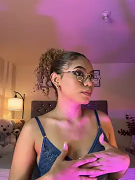 Snapshot of OxanaFedorova1- chatting on February 2026 09:11:01 PM OxanaFedorova1- online show from February 2026 09:11:01 PM