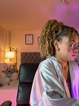 Snapshot of OxanaFedorova1- chatting on February 2026 07:22:01 PM OxanaFedorova1- online show from February 2026 07:22:01 PM