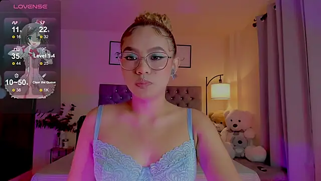 OxanaFedorova1- online show from May 2026 09:11:01 PM