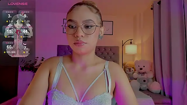 Snapshot of OxanaFedorova1- chatting on May 2026 08:14:01 PM OxanaFedorova1- online show from May 2026 08:14:01 PM