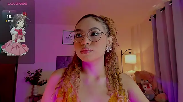 Snapshot of OxanaFedorova1- chatting on June 2026 06:03:01 PM OxanaFedorova1- online show from June 2026 06:03:01 PM