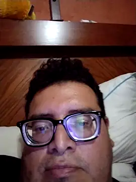 Santiagoqro85 online show from October 2025 04:11:01 AM