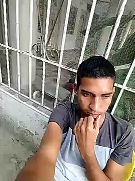 Snapshot of alejandro045 chatting on November 2025 07:58:01 PM alejandro045 online show from November 2025 07:58:01 PM