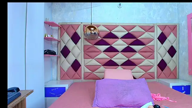 Snapshot of abbyrouss_ chatting on September 2025 03:07:02 AM abbyrouss online show from September 2025 03:07:02 AM