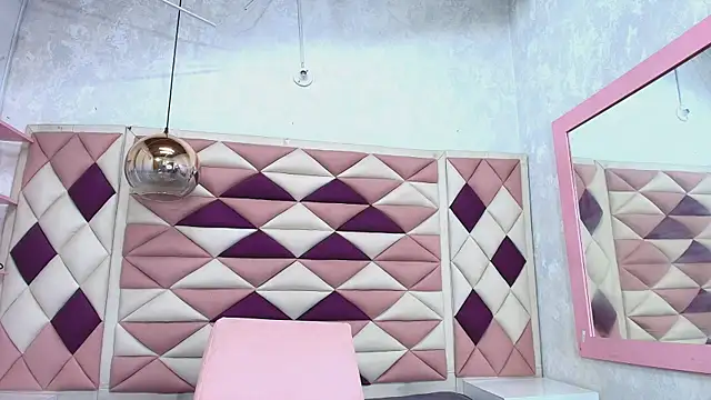 Snapshot of abbyrouss_ chatting on September 2025 03:08:02 AM abbyrouss online show from September 2025 03:08:02 AM