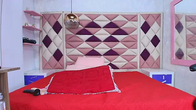 Snapshot of abbyrouss_ chatting on September 2025 03:08:02 AM abbyrouss online show from September 2025 03:08:02 AM