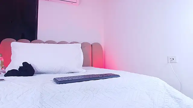 Snapshot of abbyrouss_ chatting on November 2025 03:06:01 AM abbyrouss online show from November 2025 03:06:01 AM