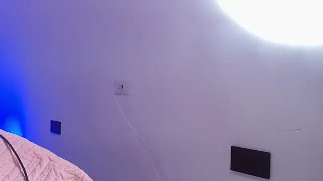 Snapshot of abbyrouss_ chatting on November 2025 03:07:01 AM abbyrouss online show from November 2025 03:07:01 AM