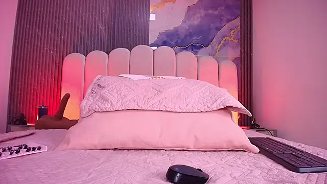 Snapshot of abbyrouss_ chatting on December 2025 03:03:01 AM abbyrouss online show from December 2025 03:03:01 AM