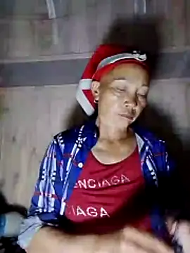 Snapshot of -Xuka-200 chatting on November 2025 12:27:02 PM -Xuka-200 online show from November 2025 12:27:02 PM