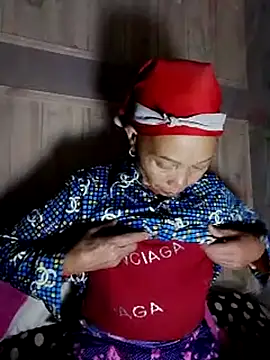 Snapshot of -Xuka-200 chatting on November 2025 12:16:01 PM -Xuka-200 online show from November 2025 12:16:01 PM