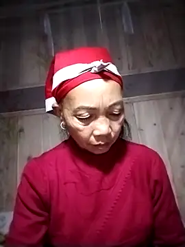 Snapshot of -Xuka-200 chatting on December 2025 10:11:02 AM -Xuka-200 online show from December 2025 10:11:02 AM