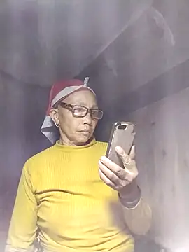 -Xuka-200 online show from April 2026 01:39:02 PM