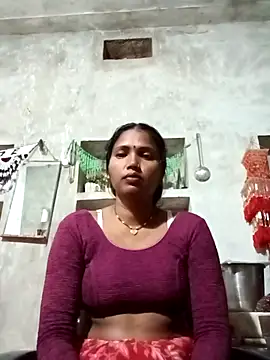 Snapshot of Cm_pooja chatting on October 2025 07:00:01 PM Cm pooja online show from October 2025 07:00:01 PM