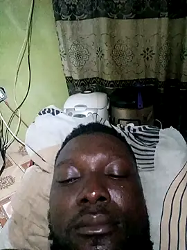 Freedomvim online show from September 2025 02:44:02 AM