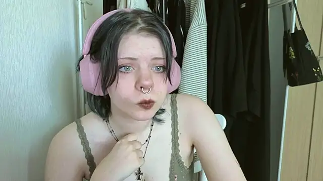 Alice Zev online show from May 2026 01:05:02 PM