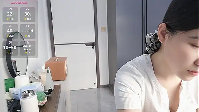 luckckcj online show from December 2025 03:03:01 AM