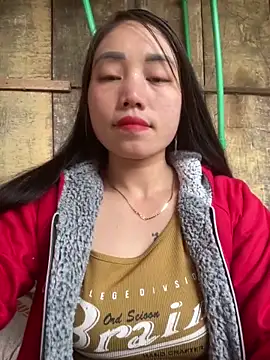 Snapshot of chipp-bong chatting on February 2026 02:37:01 AM chipp-bong online show from February 2026 02:37:01 AM