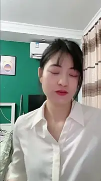 xuanxuanOo online show from September 2025 08:50:02 AM