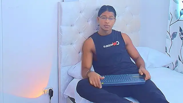 cassian gold online show from June 2026 06:38:01 PM