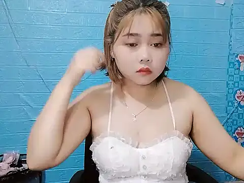 Nhan7868 online show from October 2025 02:09:02 AM