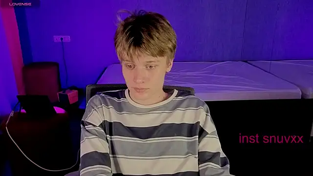 LouieEvans online show from October 2025 04:06:02 PM