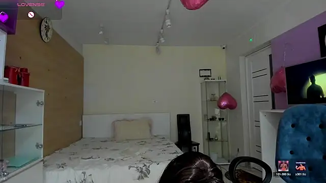 Snapshot of dark_summer chatting on March 2026 03:34:01 PM dark summer online show from March 2026 03:34:01 PM