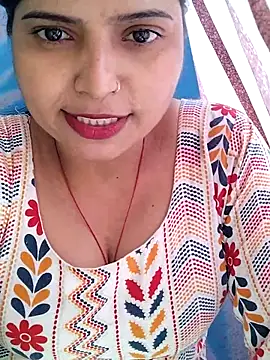 Hot-Pooja25 online show from February 2026 04:28:02 AM