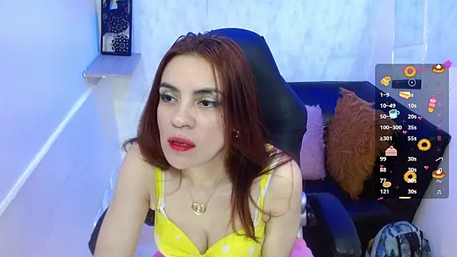 KendallWood  online show from September 2025 08:23:02 PM