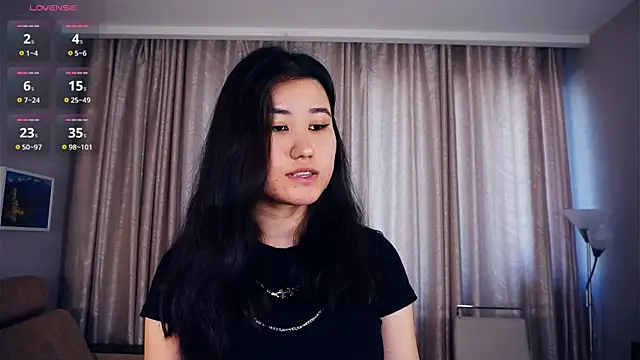 Snapshot of DebrahJungels chatting on September 2025 07:32:01 AM DebrahJungels online show from September 2025 07:32:01 AM