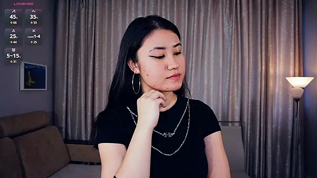 Snapshot of DebrahJungels chatting on October 2025 05:28:01 AM DebrahJungels online show from October 2025 05:28:01 AM