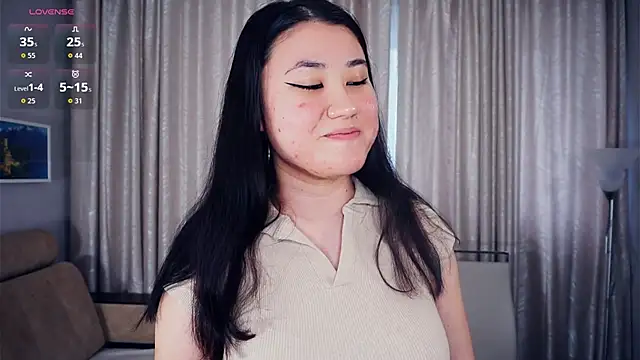 Snapshot of DebrahJungels chatting on October 2025 07:31:02 AM DebrahJungels online show from October 2025 07:31:02 AM