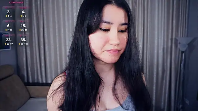 Snapshot of DebrahJungels chatting on October 2025 08:02:02 AM DebrahJungels online show from October 2025 08:02:02 AM