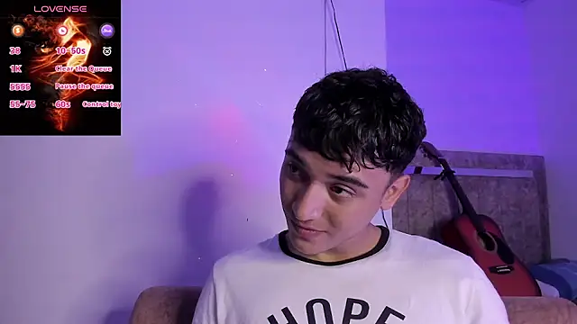 Austin Cardieff  online show from September 2025 08:03:01 PM