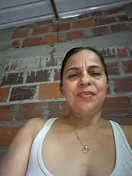 Snapshot of Lucerito-Hot chatting on November 2025 11:43:02 AM Lucerito-Hot online show from November 2025 11:43:02 AM
